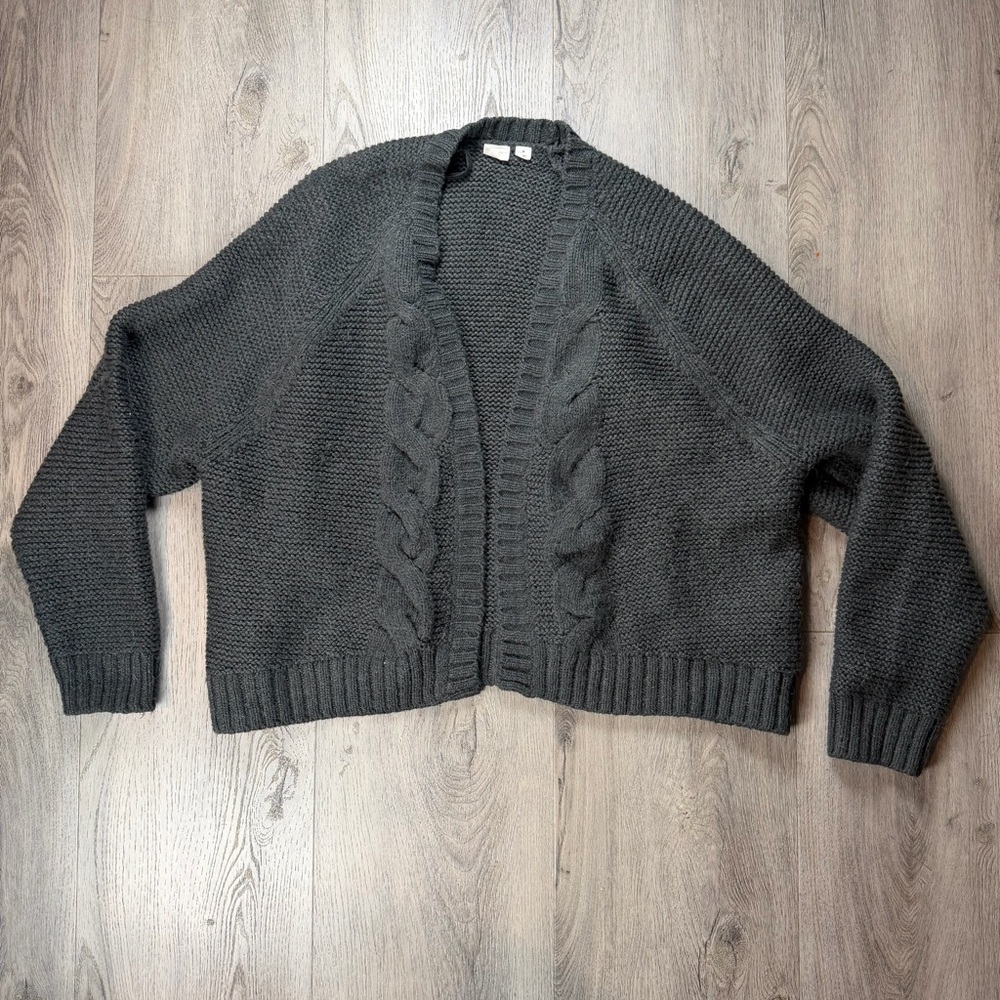 Gap Sweater Womens Medium Gray Wool Alpaca Blend Open Front Cable Knit Cardigan
